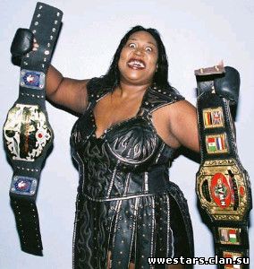 http://wwestars.clan.su/restling/Awesome-Kong.jpg