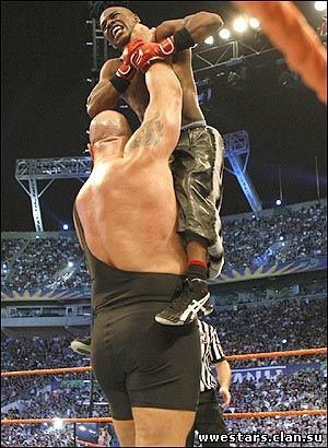 http://wwestars.clan.su/restling/restling/Show.mayweather.jpg